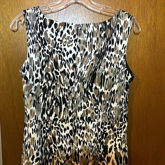 Kasper Animal Print Fully Lined Sheath Dress Size 4 - Picture 6 of 9